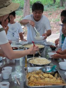 小さい子からいただきます。
